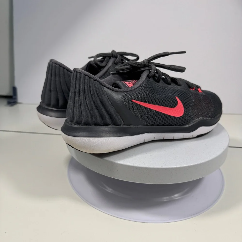 Nike‎ Flex Supreme TR5 Training Women 9.5W Dark Grey Coral Athletic Shoes